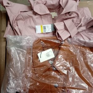LADIES APPAREL SMALL LOT, SHELF PULLS, 5520022, 45 units, PA image 1