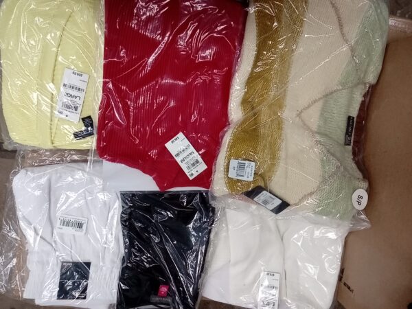 LADIES APPAREL SMALL LOT, SHELF PULLS, 5520084, 54 units, PA image 6