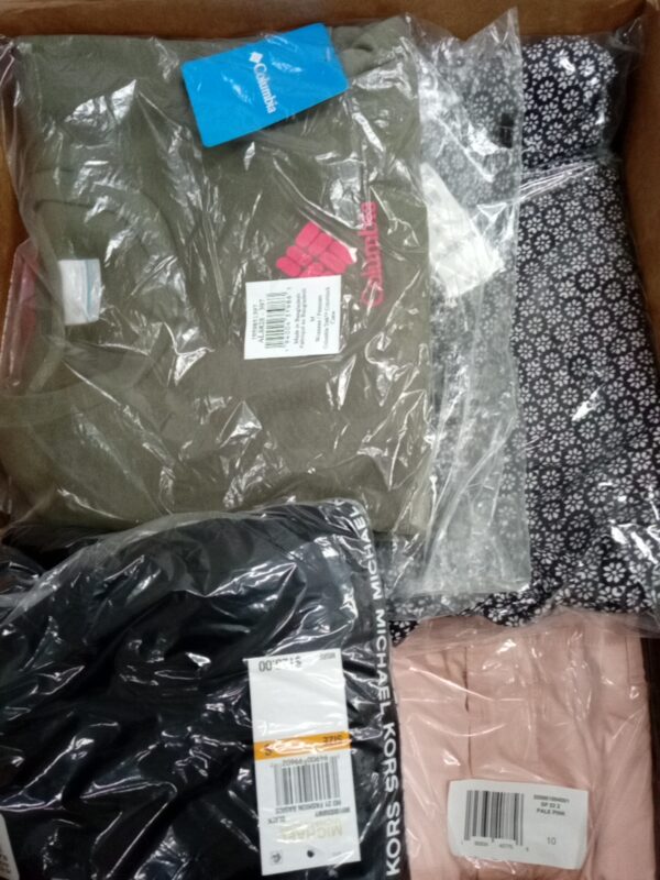 LADIES APPAREL SMALL LOT, SHELF PULLS, 5520103, 44 units, PA image 6