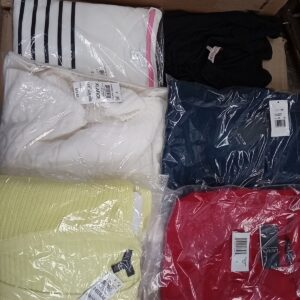 LADIES APPAREL SMALL LOT, SHELF PULLS, 5520103, 44 units, PA image 1