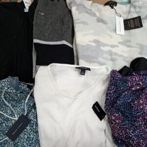 LADIES APPAREL SMALL LOT, SHELF PULLS, 5520221, 37 units, PA image 1
