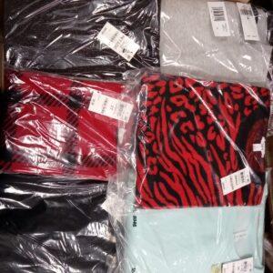 LADIES APPAREL SMALL LOT, SHELF PULLS, 5520351, 39 units, PA image 3