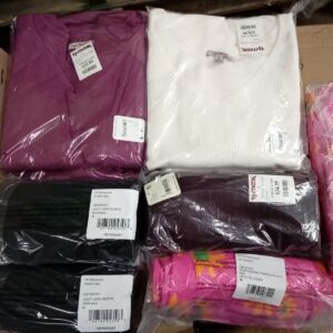 LADIES APPAREL SMALL LOT, SHELF PULLS, 5520351, 39 units, PA image 4