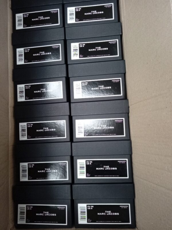 LADIES SHOES SMALL LOT, SHELF PULLS, 5520410, 23 units, PA image 1