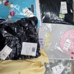 LADIES APPAREL SMALL LOT, SHELF PULLS, 5520462, 39 units, PA image 5