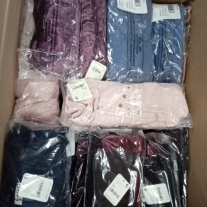 LADIES INTIMATE SMALL LOT, SHELF PULLS, 5520476, 85 units, PA image 2
