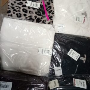 LADIES APPAREL SMALL LOT, SHELF PULLS, 5520517, 49 units, PA image 2