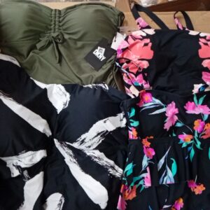 LADIES SWIMWEAR SMALL LOT, SHELF PULLS, 5520637, 36 units, PA image 4