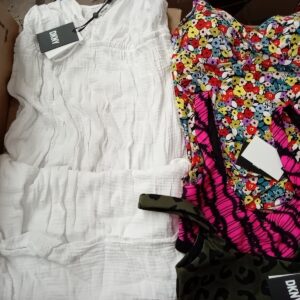 LADIES SWIMWEAR SMALL LOT, SHELF PULLS, 5520670, 44 units, PA image 4