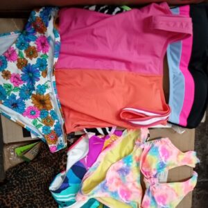 LADIES SWIMWEAR SMALL LOT, SHELF PULLS, 5520687, 62 units, PA image 2