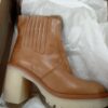 LADIES SHOES SMALL LOT, SHELF PULLS, 5521062, 18 units, PA image 4