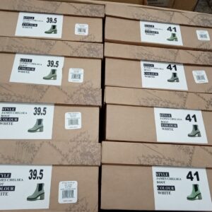 LADIES SHOES SMALL LOT, SHELF PULLS, 5521065, 24 units, PA image 2
