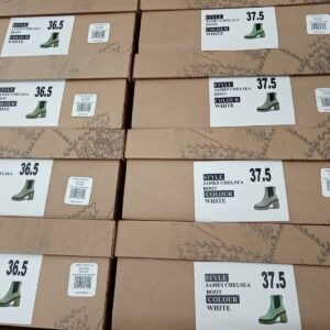 LADIES SHOES SMALL LOT, SHELF PULLS, 5521072, 24 units, PA image 1