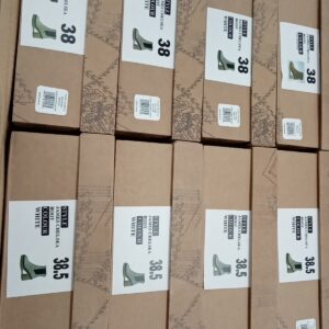 LADIES SHOES SMALL LOT, SHELF PULLS, 5521116, 24 units, PA image 2