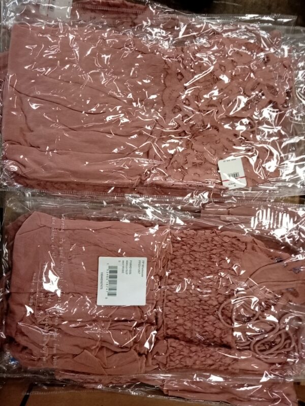 LADIES INTIMATE SMALL LOT, SHELF PULLS, 5521120, 42 units, PA image 2