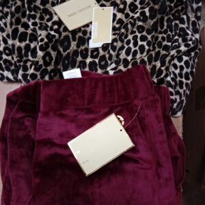 LADIES DESIGNER SMALL LOT, SHELF PULLS, 5521234, 18 units, PA image 4