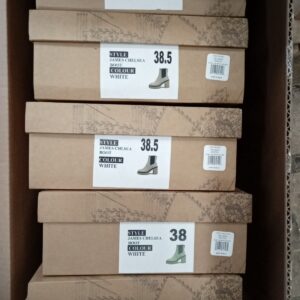 LADIES SHOES SMALL LOT, SHELF PULLS, 5521295, 15 units, PA image 3