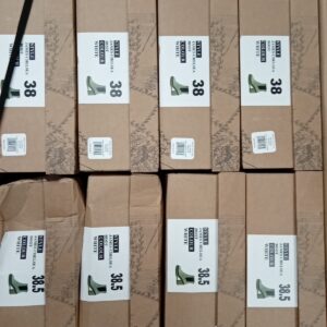 LADIES SHOES SMALL LOT, SHELF PULLS, 5521292, 24 units, PA image 2