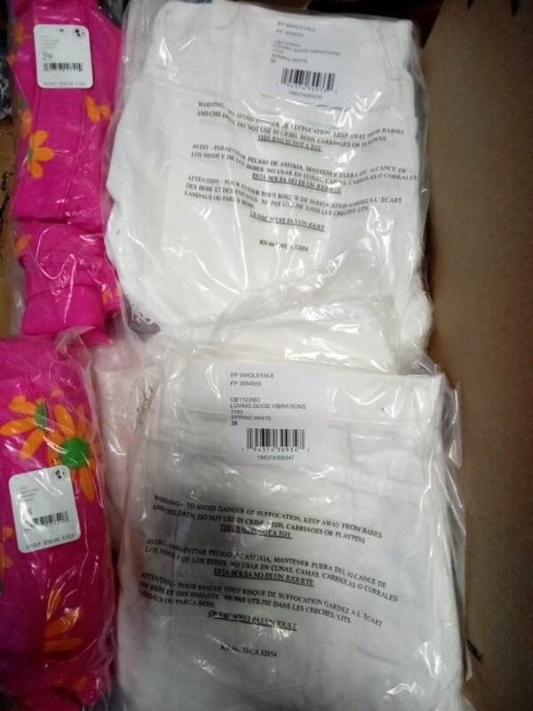 LADIES DESIGNER SMALL LOT, SHELF PULLS, 5521729, 40 units, PA image 1