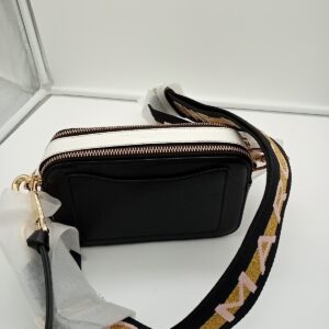 HANDBAGS AND WALLETS SMALL LOT, SHELF PULLS, 5521763, 5 units, PA image 8