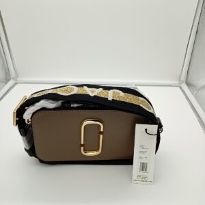 HANDBAGS AND WALLETS SMALL LOT, SHELF PULLS, 5521763, 5 units, PA image 9