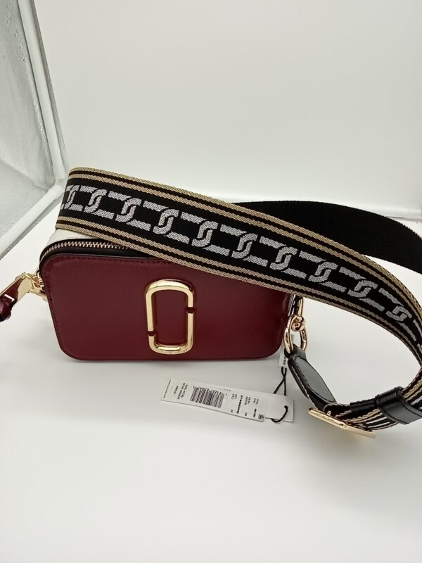 HANDBAGS AND WALLETS SMALL LOT, SHELF PULLS, 5521766, 5 units, PA image 6