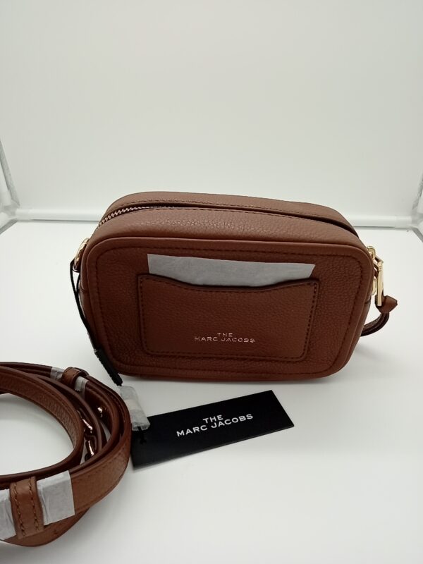 HANDBAGS AND WALLETS SMALL LOT, SHELF PULLS, 5521767, 5 units, PA image 6