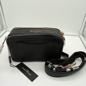 HANDBAGS AND WALLETS SMALL LOT, SHELF PULLS, 5521767, 5 units, PA image 4