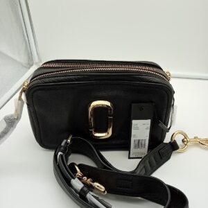 HANDBAGS AND WALLETS SMALL LOT, SHELF PULLS, 5521767, 5 units, PA image 3