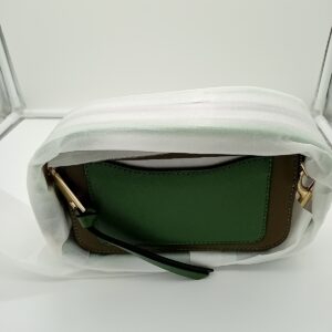 HANDBAGS AND WALLETS SMALL LOT, SHELF PULLS, 5521769, 5 units, PA image 5