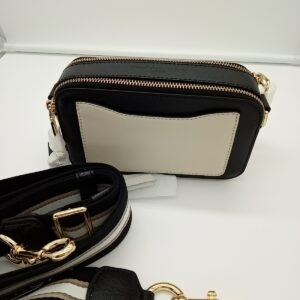 HANDBAGS AND WALLETS SMALL LOT, SHELF PULLS, 5521769, 5 units, PA image 7