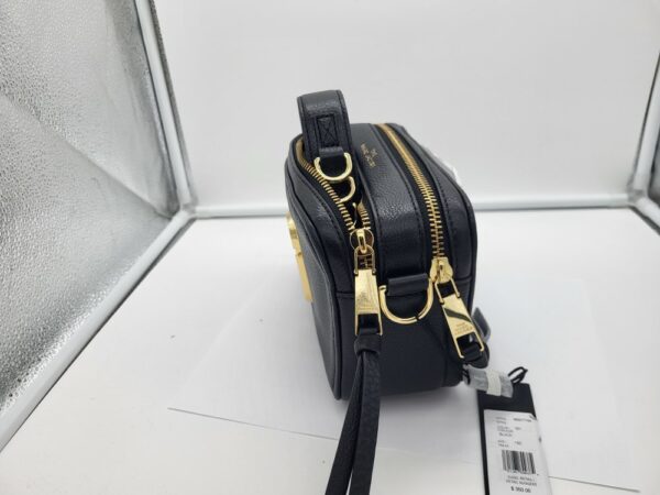 HANDBAGS AND WALLETS SMALL LOT, CUSTOMER RETURNS, 5521756, 5 units, PA image 11