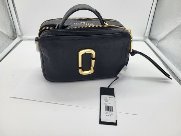 HANDBAGS AND WALLETS SMALL LOT, CUSTOMER RETURNS, 5521756, 5 units, PA image 10