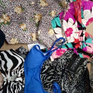 LADIES SWIMWEAR SMALL LOT, SHELF PULLS, 5520680, 53 units, PA image 1