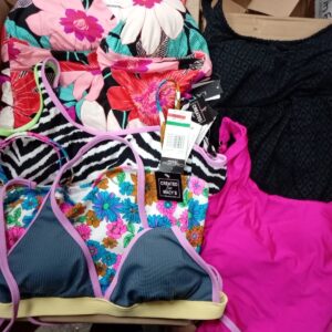 LADIES SWIMWEAR SMALL LOT, SHELF PULLS, 5520683, 71 units, PA image 4