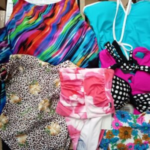LADIES SWIMWEAR SMALL LOT, SHELF PULLS, 5520683, 71 units, PA image 3