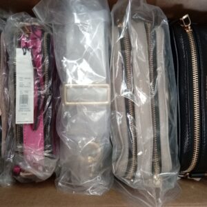 HANDBAGS AND WALLETS SMALL LOT, SHELF PULLS, 5521775, 5 units, PA image 11