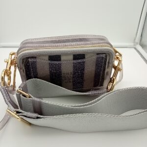 HANDBAGS AND WALLETS SMALL LOT, SHELF PULLS, 5521775, 5 units, PA image 6