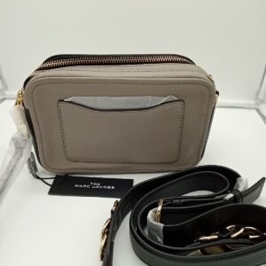 HANDBAGS AND WALLETS SMALL LOT, SHELF PULLS, 5521775, 5 units, PA image 4