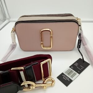 HANDBAGS AND WALLETS SMALL LOT, SHELF PULLS, 5521784, 5 units, PA image 5