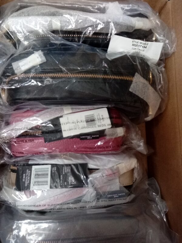 HANDBAGS AND WALLETS SMALL LOT, SHELF PULLS, 5521784, 5 units, PA image 7