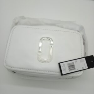 HANDBAGS AND WALLETS SMALL LOT, SHELF PULLS, 5521790, 5 units, PA image 4