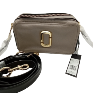HANDBAGS AND WALLETS SMALL LOT, SHELF PULLS, 5521771, 5 units, PA image 11