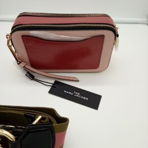 HANDBAGS AND WALLETS SMALL LOT, SHELF PULLS, 5521770, 5 units, PA image 4