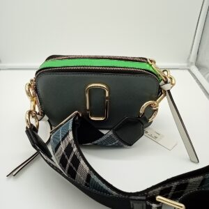HANDBAGS AND WALLETS SMALL LOT, SHELF PULLS, 5521773, 5 units, PA image 2