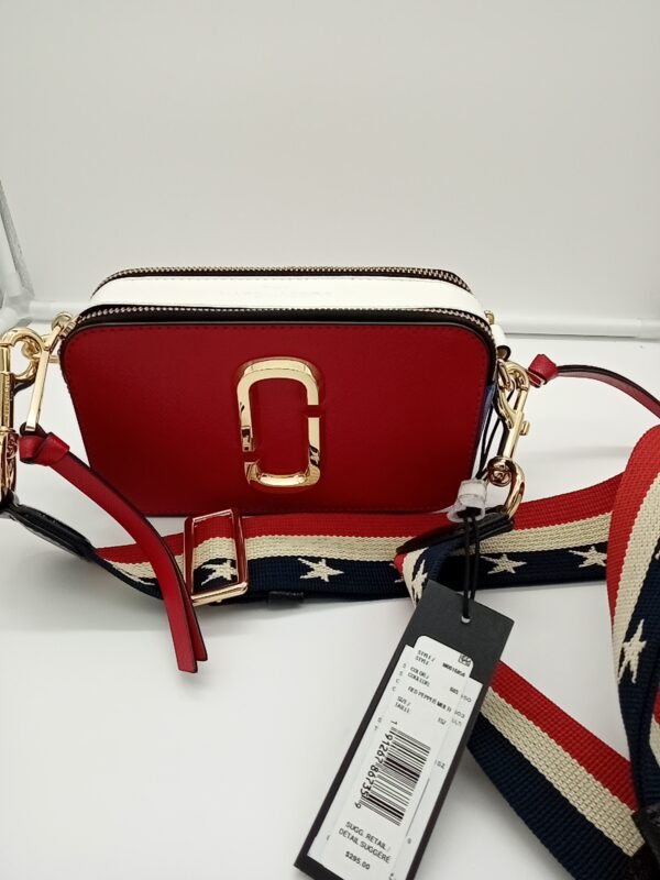 HANDBAGS AND WALLETS SMALL LOT, SHELF PULLS, 5521781, 5 units, PA image 5