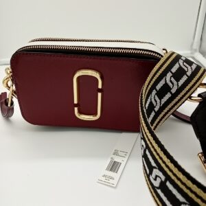 HANDBAGS AND WALLETS SMALL LOT, SHELF PULLS, 5521793, 7 units, PA image 4