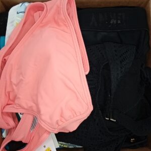 LADIES SWIMWEAR SMALL LOT, SHELF PULLS, 5521964, 27 units, PA image 4