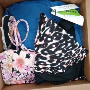 LADIES SWIMWEAR SMALL LOT, SHELF PULLS, 5521969, 19 units, PA image 3