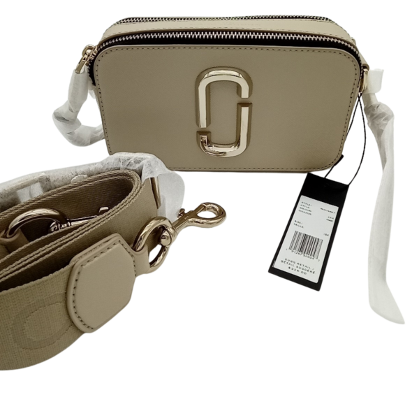 HANDBAGS AND WALLETS SMALL LOT, SHELF PULLS, 5521782, 5 units, PA image 7